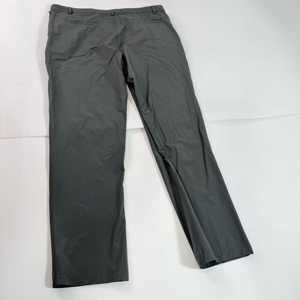 Teren Hiking Pants Mens 38x32 Gray Adventure Hiking Performance Magnetic Closure - Picture 7 of 11